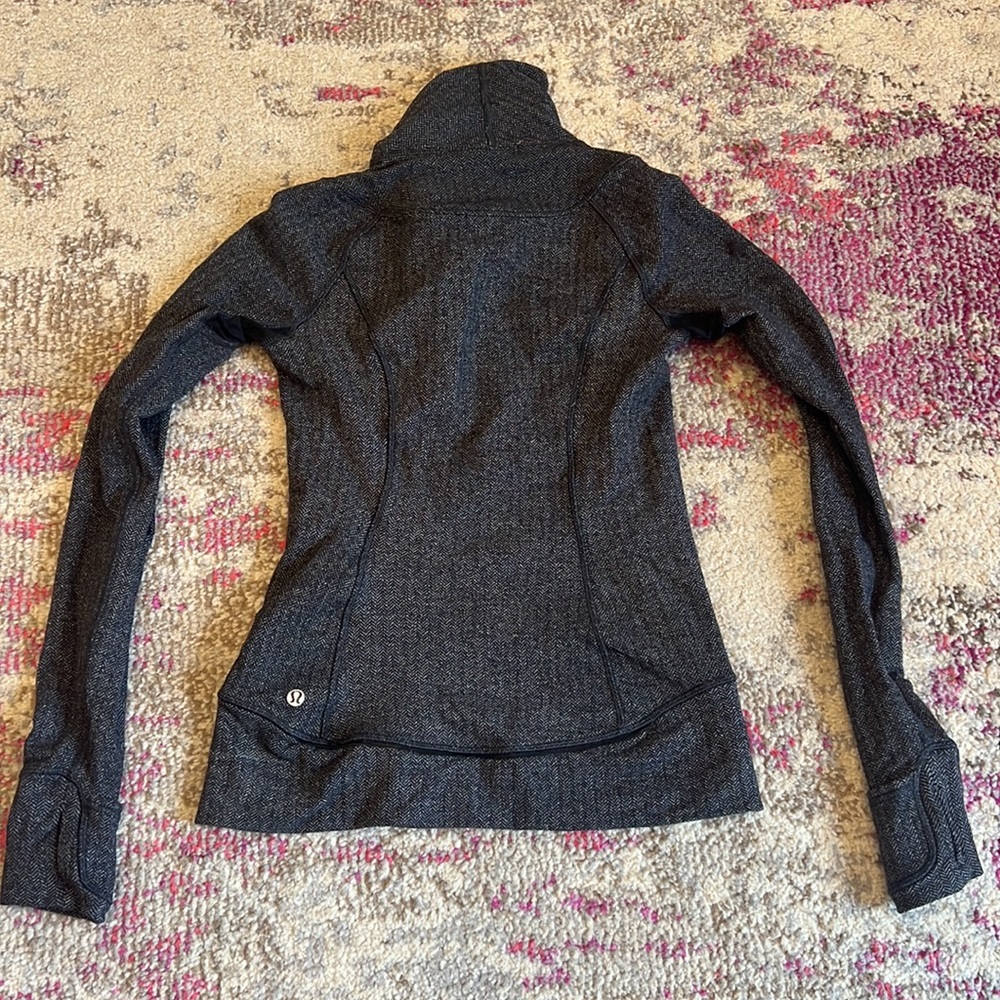 Lululemon pullover - Picture 2 of 2